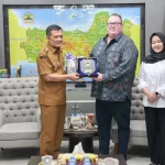 timbangan industri untuk pabrik baterai dan pengolahan material
