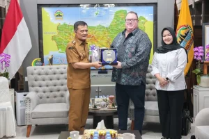 timbangan industri untuk pabrik baterai dan pengolahan material