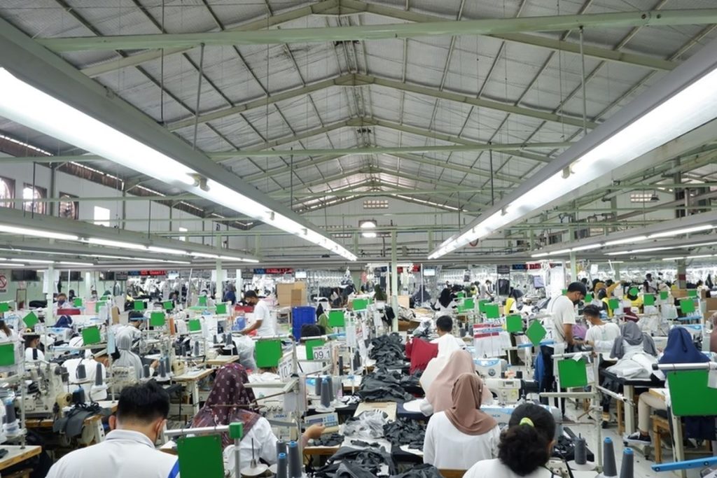 Timbangan industri untuk mendukung produksi pabrik tekstil