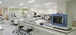 analytical balance untuk preparasi sampel material semikonduktor